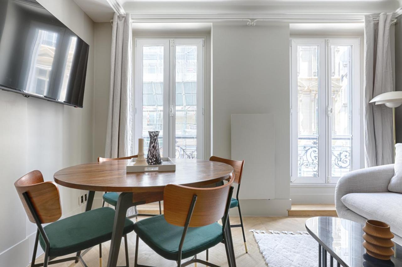Unique Luxury Parisian Flat 2Br/6P -Champs Elysees Bagian luar foto