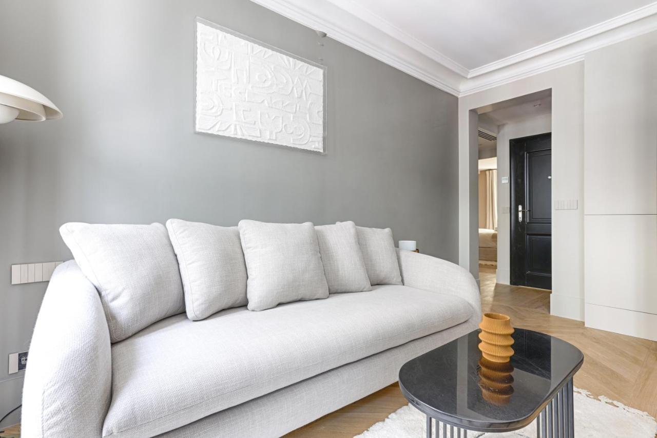 Unique Luxury Parisian Flat 2Br/6P -Champs Elysees Bagian luar foto